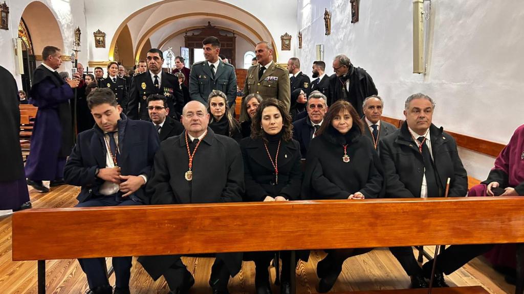 Los asistentes al acto en el interior de la Iglesia de los Padres Redentoristas