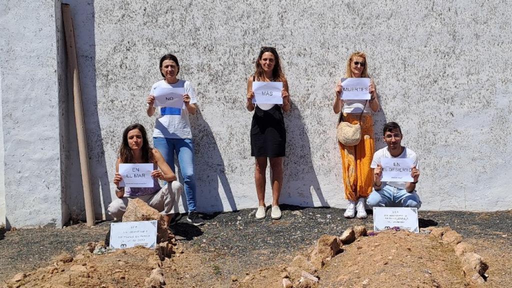 La red de cuidadoras de tumbas de Lanzarote.