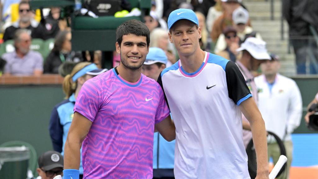 Carlos Alcaraz y Jannik Sinner, en el Masters 1.000 de Indian Wells 2024