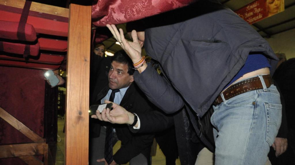 Visita de Miguel Ángel Valverde a la hermandad