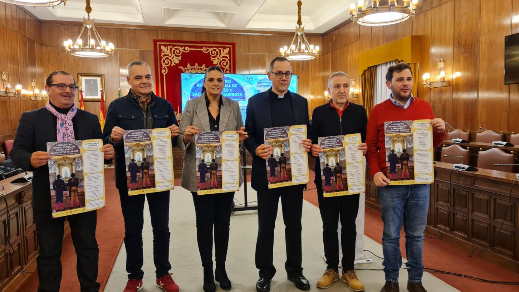 Presentación del 'I Encuentro Internacional de Capellanes y Sacerdotes Taurinos' en la Diputación de Zamora