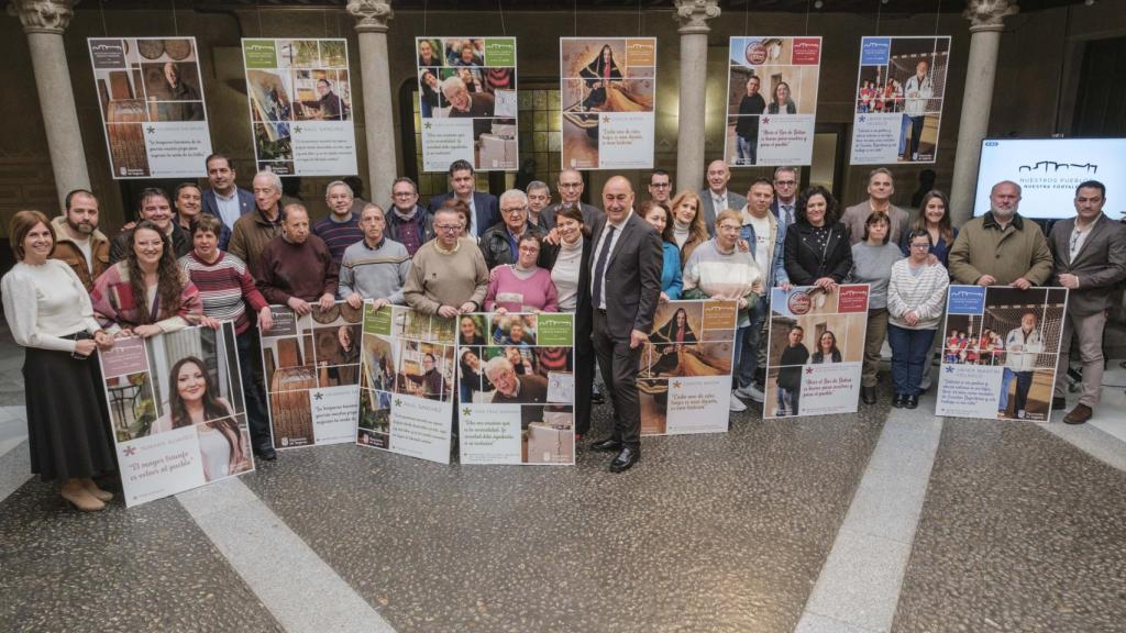Todas las personas que han participado en la campaña para dar a conocer la provincia de Segovia