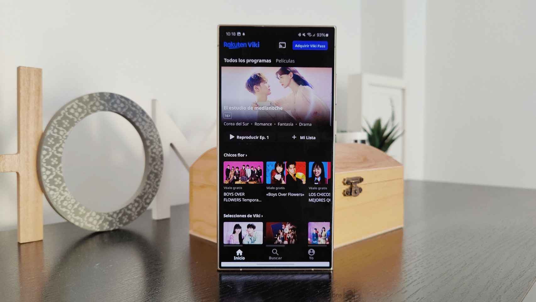 Móvil Samsung con la app de Rakuten Viki