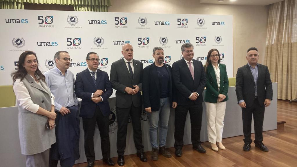 Presentación del proyecto Oceanaria Andalucía en el Rectorado de la Universidad de Málaga.