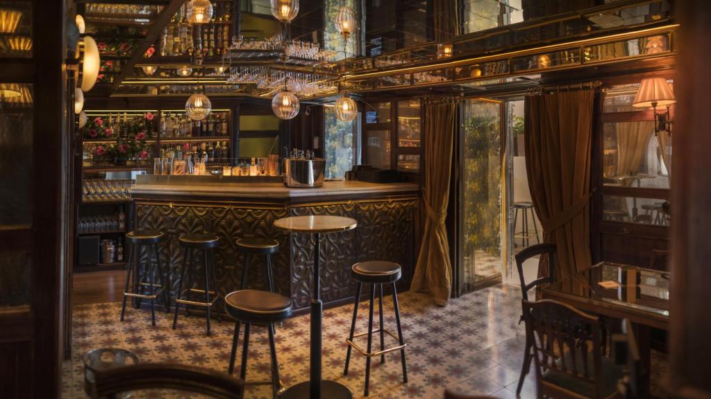 El interior de Bikini Cóctel Bar.