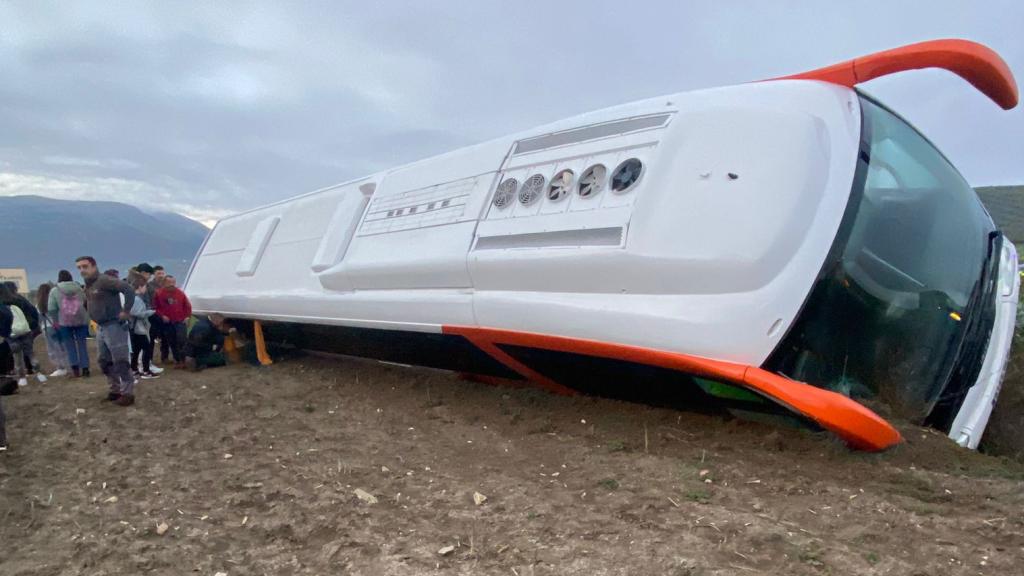 El autobús siniestrado.