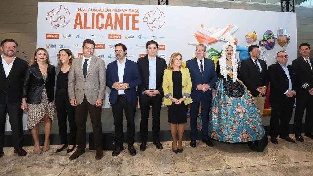 Inauguración de la nueva base de easyJet.