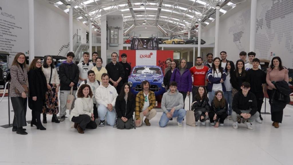 Coca-Cola forma en A Coruña a los jóvenes en digitalización con una masterclass de IBM