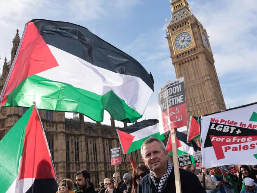 Las calles de Londres se llenaron, tras los ataques de Hamás, de marchas propalestinas.