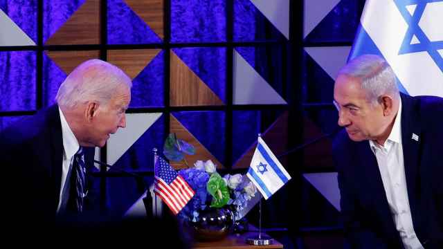 Joe Biden se reúne con Benjamín Netanyahu durante su visita a Tel Aviv, el pasado mes de octubre.