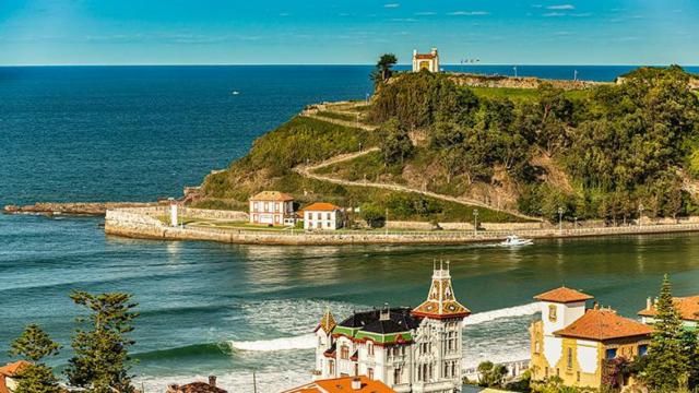 Este es el pueblo más feliz de Asturias: destaca por su tranquilidad, por la costa y su gastronomía