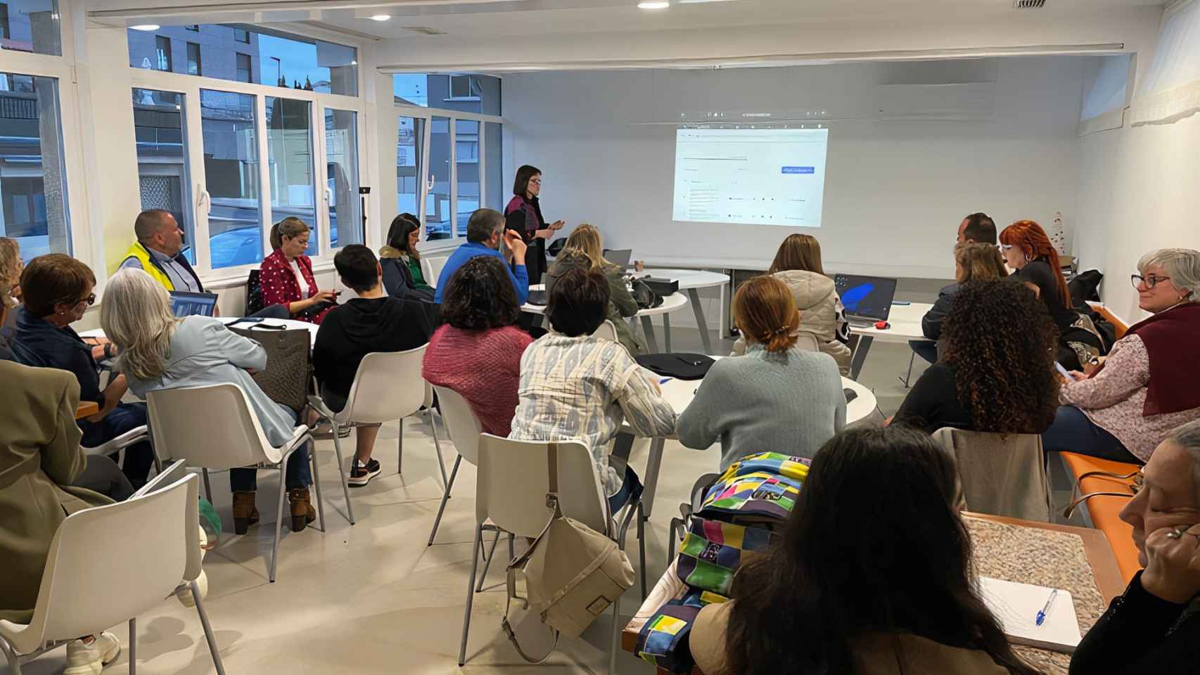 Iniciativa para formación de emprendedores en Nigrán.