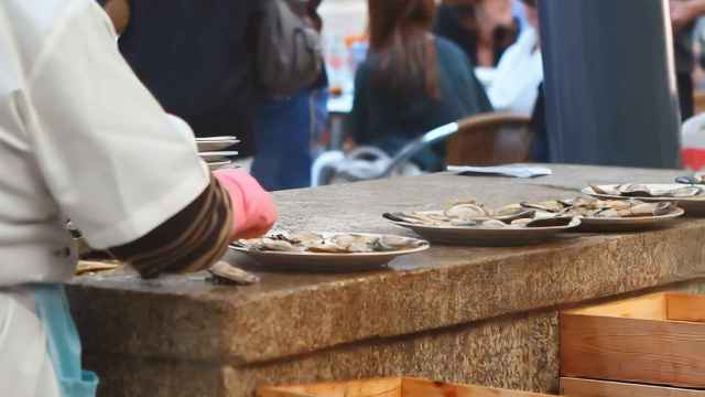 Ostrera en la rúa Pescadería. Foto: Turismo de Vigo