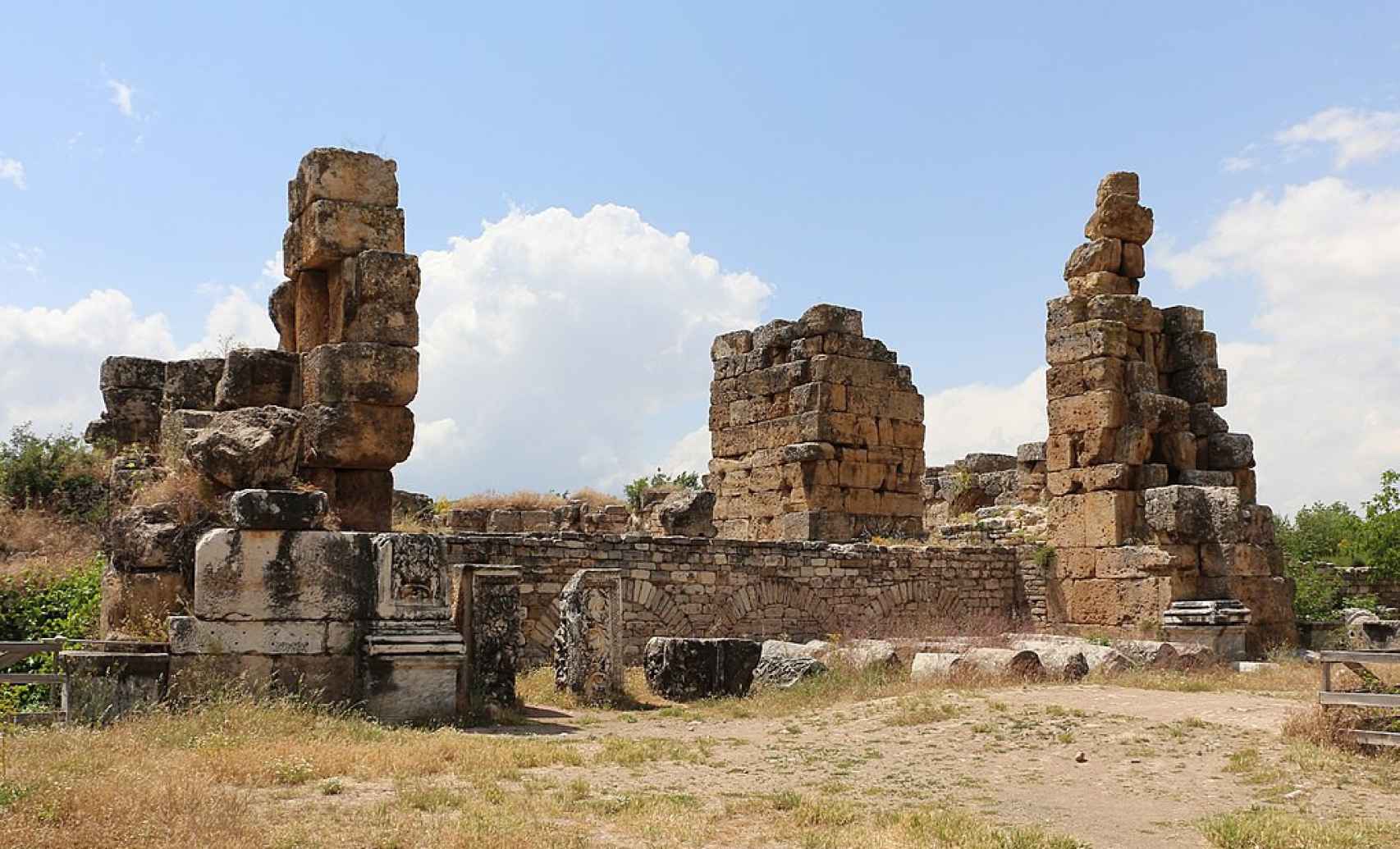 Vestigios de los baños de Adriano en la ciudad de Afrodisias (Turquía).
