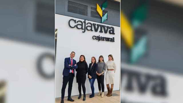 Cajaviva Caja Rural inaugura su nueva oficina en Gamonal