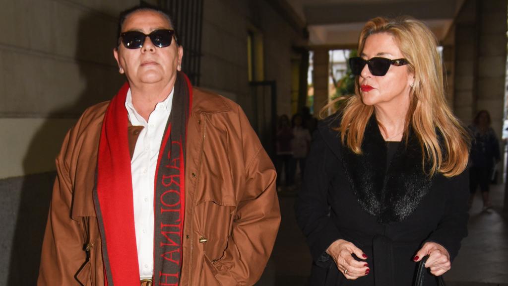 María del Monte e Inmaculada Casal, a su llegada a los juzgados el pasado febrero.