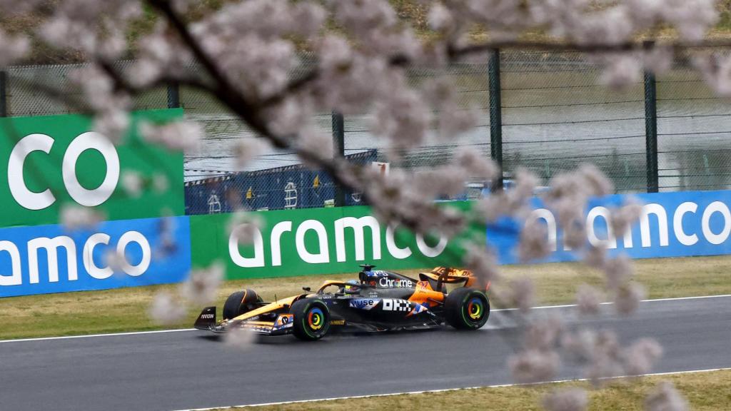 Oscar Piastri, durante la segunda sesión de entrenamientos libres del GP de Japón.