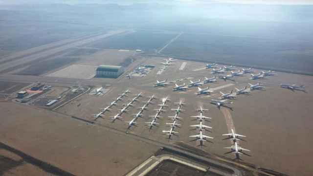 Vista aérea de las instalaciones del aeropuerto de Teruel.