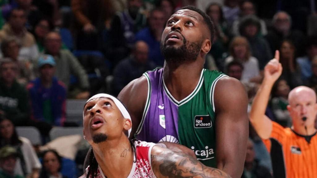 Melvin Ejim en el partido contra Baxi Manresa en el Martín Carpena.