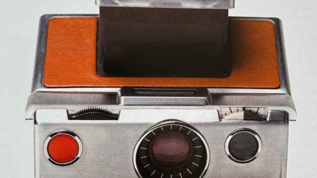 La primera Polaroid SX-70.