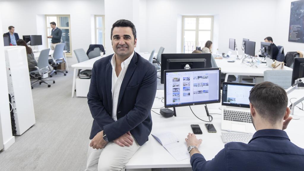 José Félix Pérez-Peña en la oficina de Savills en Málaga.