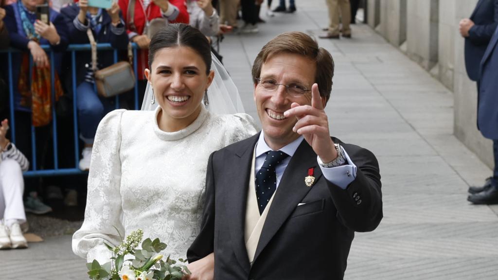 Almeida y Teresa Urquijo, el 6 de abril