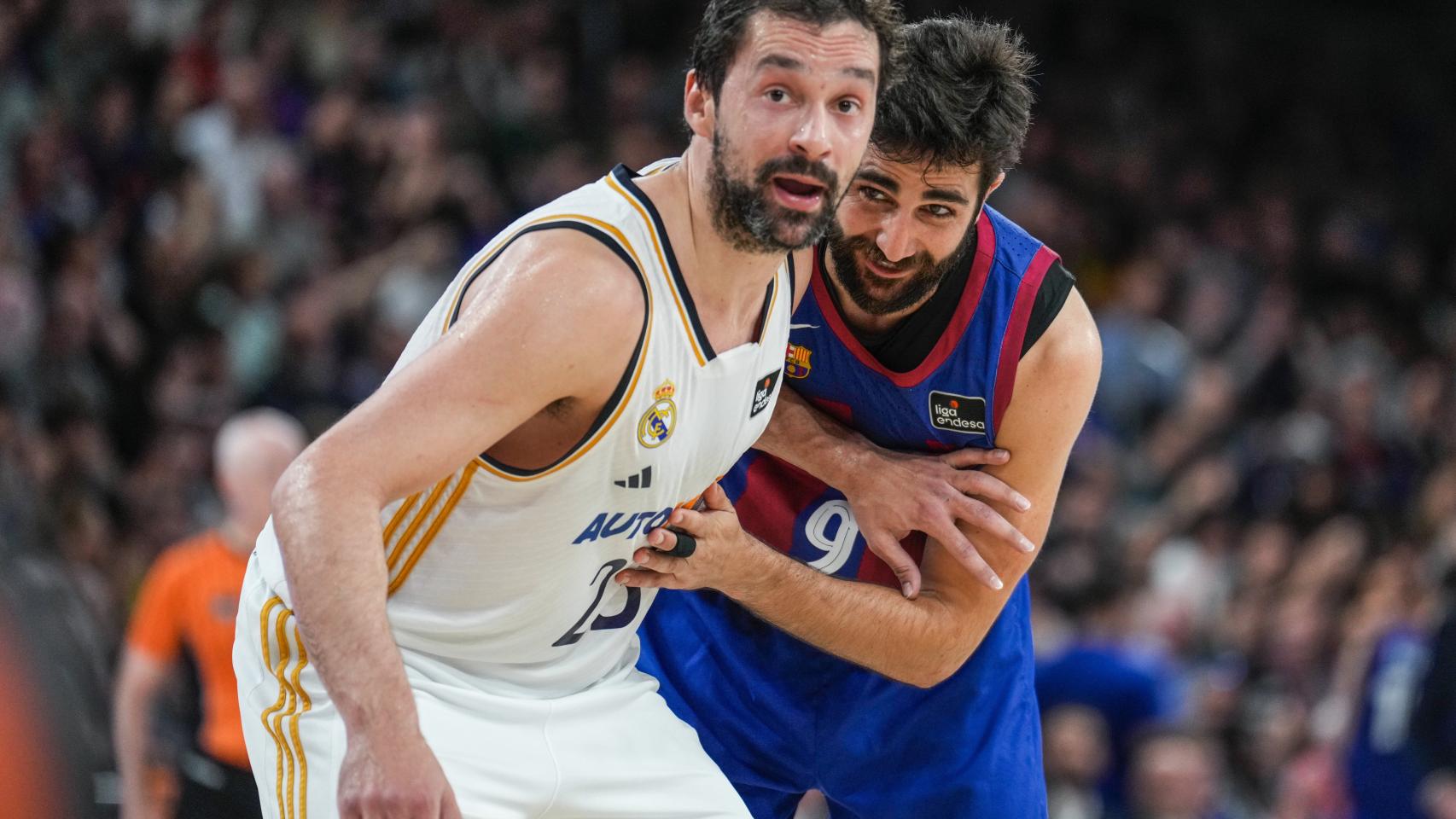 Llull, ante Ricky Rubio.