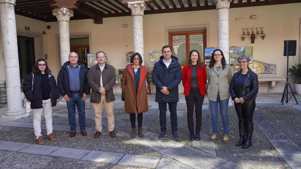 Exposición de Medio Ambiente en el Palacio Pimentel