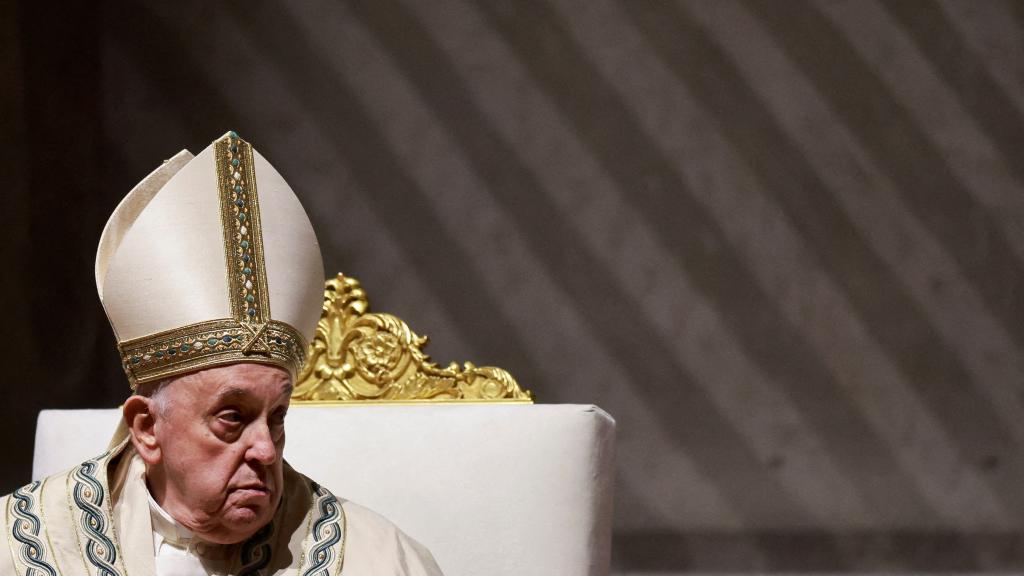 El Papa Francisco en la misa de la Vigilia Pascual el pasado 30 de marzo de 2024.