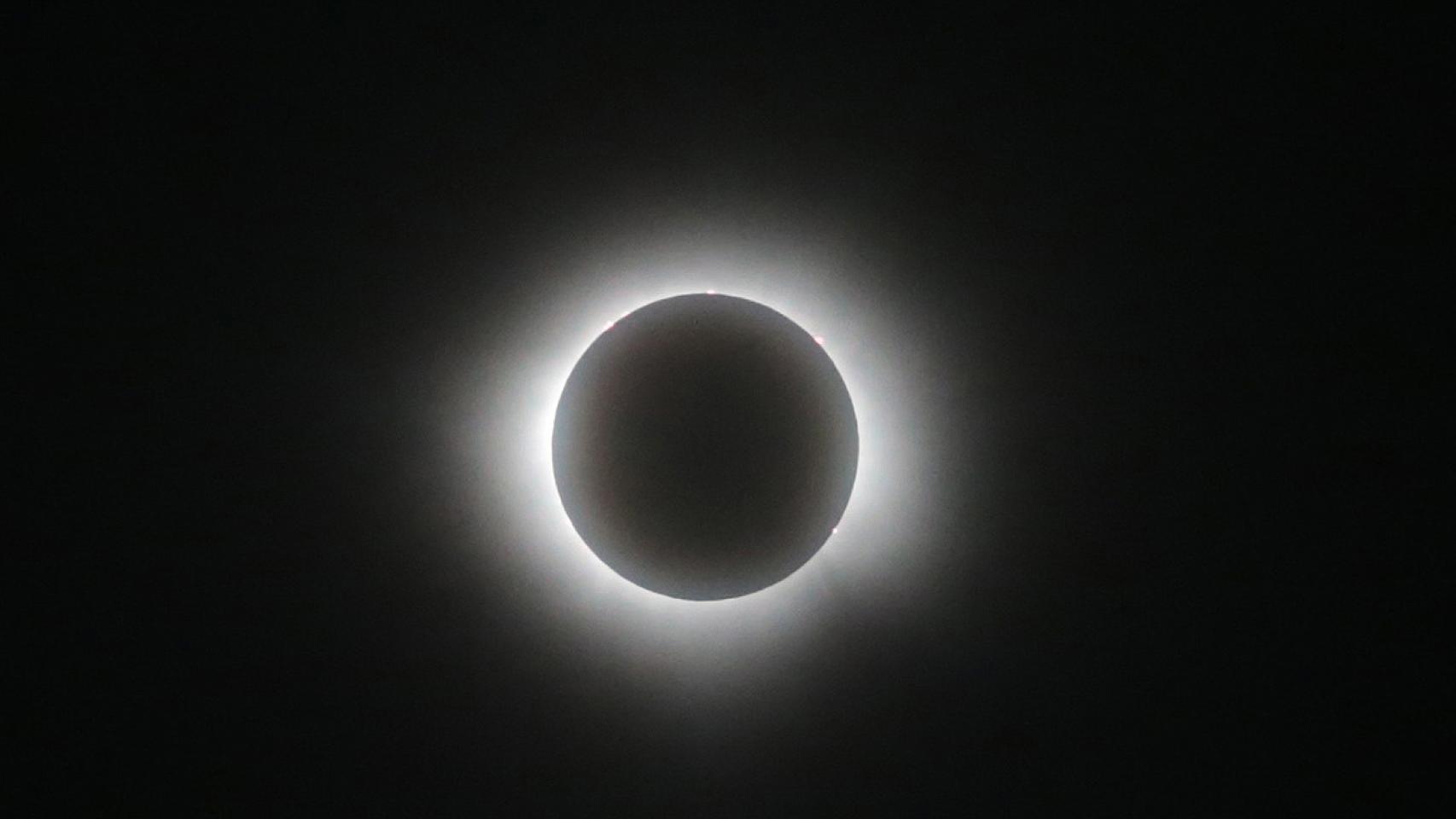 Eclipse total de Sol desde Mazatlán, México.