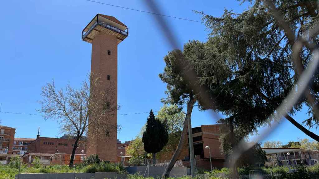 Torre de la parroquia de San Martín de Porres.