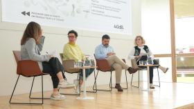 De izqda. a dcha. Laura Zamarriego, Pilar Prior Fernández, Íñigo García Fernández y Mercedes Fernández Cabello.