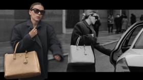 Scarlett Johansson protagoniza por segunda vez una campaña para Prada Galleria.