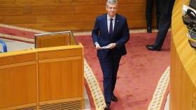 El presidente de la Xunta de Galicia, Alfonso Rueda, llega a su segundo debate de investidura, en el Parlamento gallego