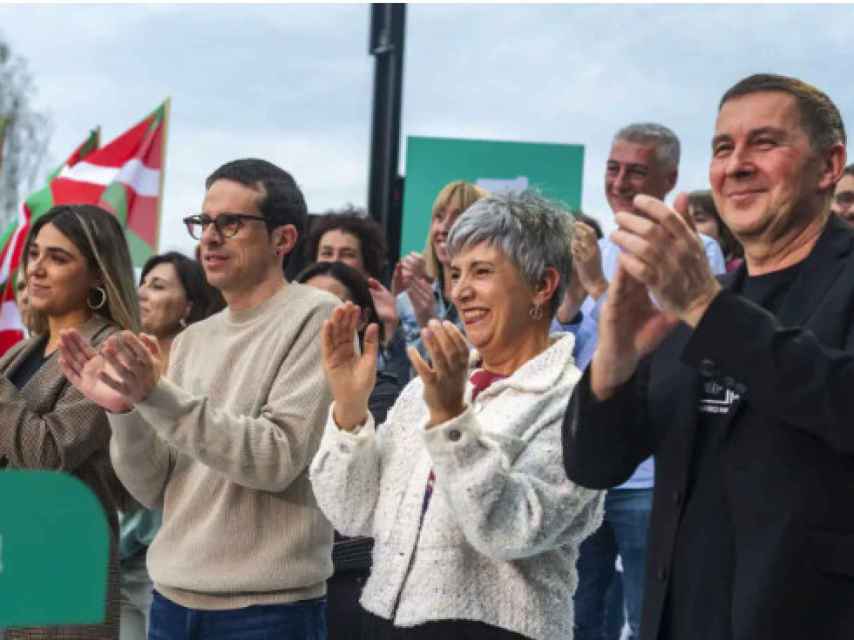 El coordinador de EH Bildu, Arnaldo Otegi, durante un acto de campaña en Getxo.