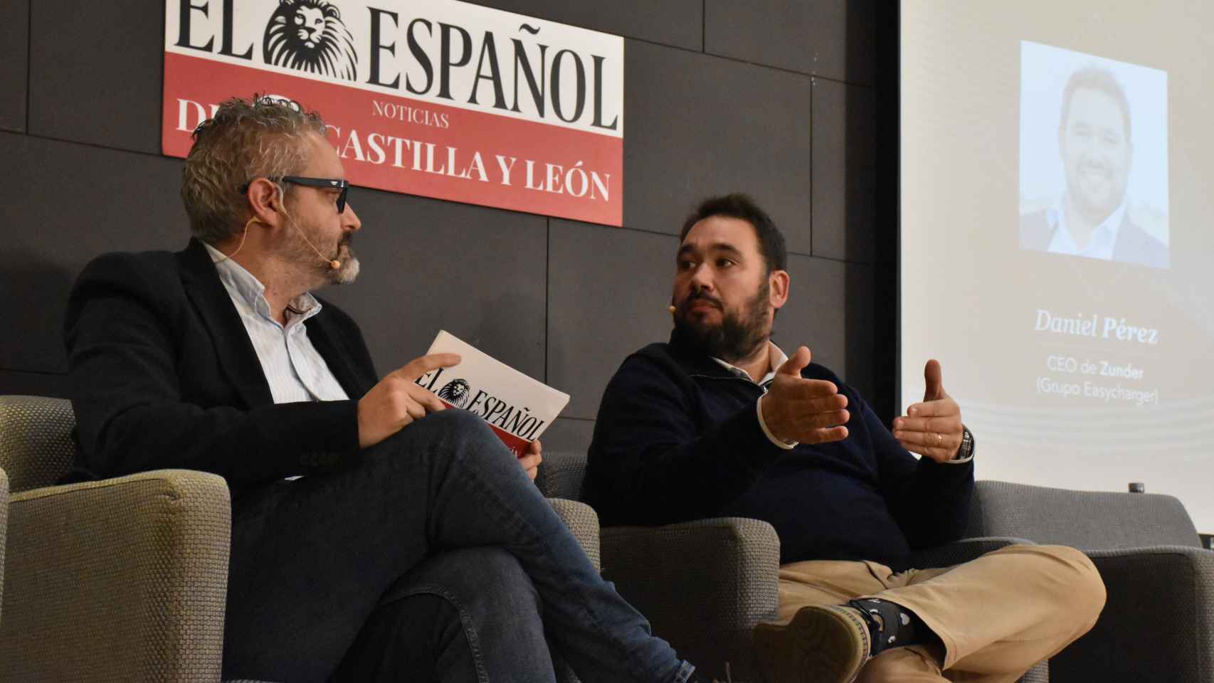 Daniel Pérez, CEO de Zunder (Grupo Easycharger) y J.I. Fernández, periodista de EL ESPAÑOL Noticias de Castilla y León en elForo Energía EL ESPAÑOL Noticias de Castilla y León