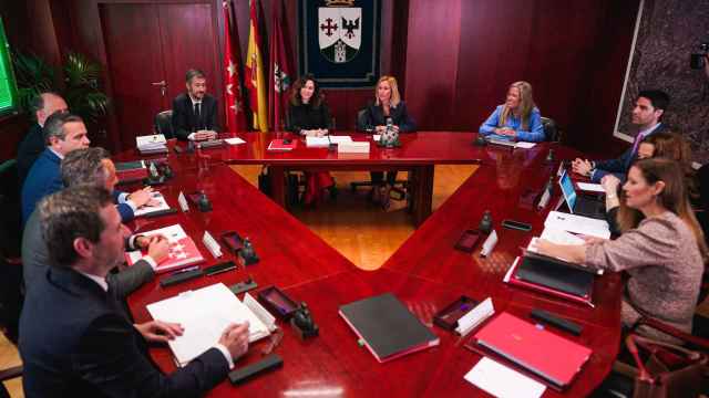 Consejo de Gobierno extraordinario realizado en Alcobendas este miércoles, 10 de abril.