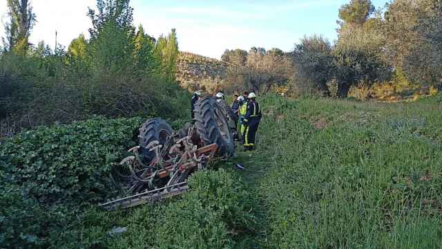 Muere un agricultor tras volcar su camión en Campo Real