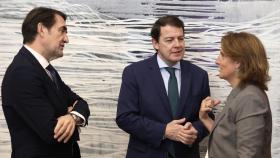 El presidente de la Junta de Castilla y León, Alfonso Fernández Mañueco, y el consejero de Medio Ambiente, Juan Carlos Suárez-Quiñones, mantiene un encuentro con la vicepresidenta tercera del Gobierno y ministra para la Transición Ecológica y el Reto Demográfico, Teresa Ribera