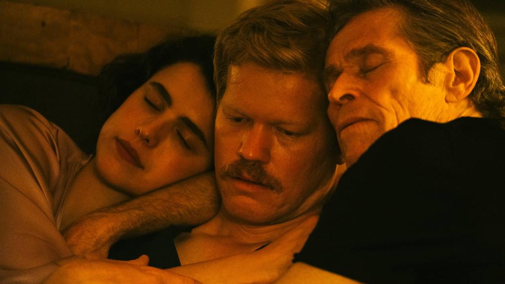 Margaret Qualley, Jesse Plemons y Willem Dafoe en 'Kind of Kindness', de Yorgos Lanthimos