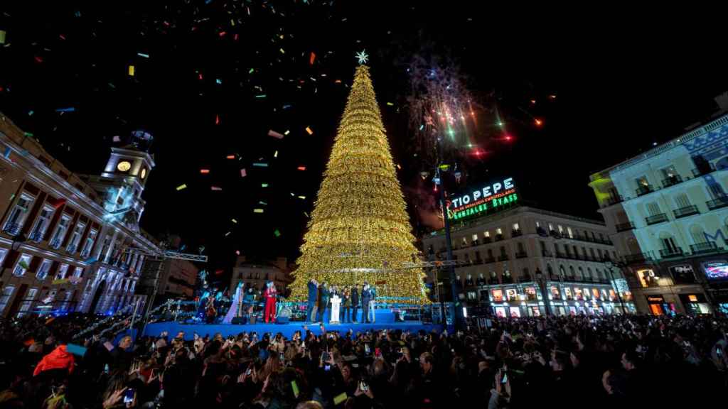 La Puerta del Sol durante el encendido de luces de las pasadas Navidades, el 23 de diciembre.