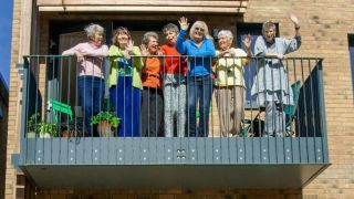 Unidas por la edad: nace la primera comunidad de covivienda para mujeres mayores del Reino Unido