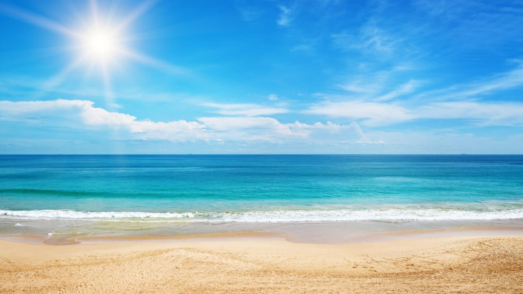 Un día soleado en la playa