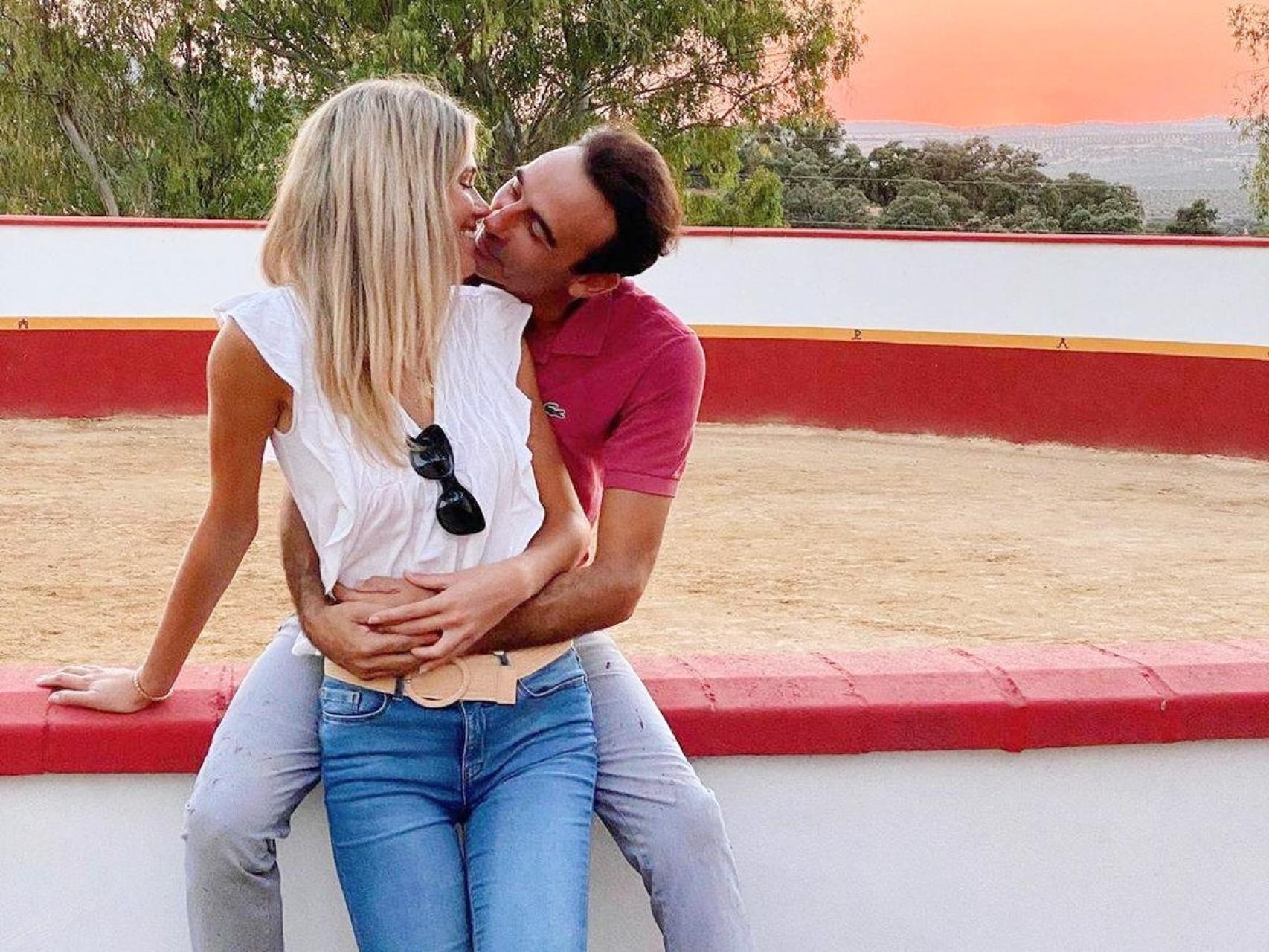 El mensaje de amor de Ana Soria a Enrique Ponce: "Se me acelera el pulso al  pensar en lo poquito que queda..."