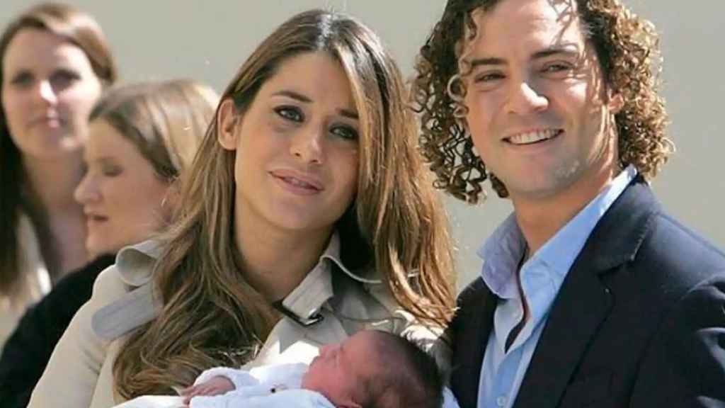 Elena Tablada y David Bisbal, tras el nacimiento de su hija.