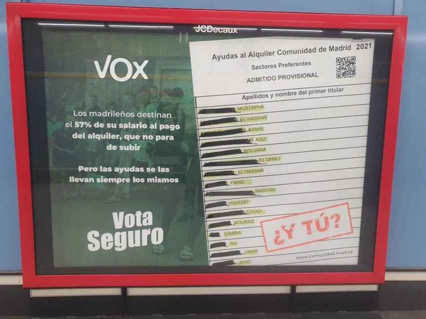 Cartel de Vox colocado en estaciones de metro de Madrid para el 23-J