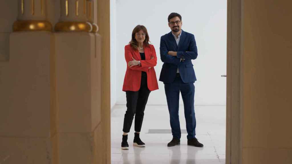 Tanto Del Valle como Rodríguez son abogados.