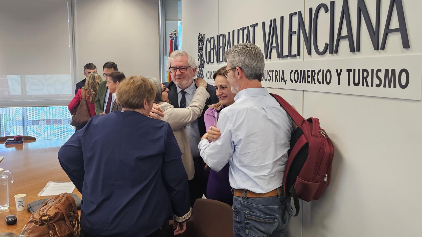 Sitval emite las órdenes de pago para cumplir con la equiparación salarial de los trabajadores de Alicante