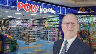 La historia oculta del dueño de Poly: prohíbe vender juguetes de Harry Potter por brujería y no abre los domingos