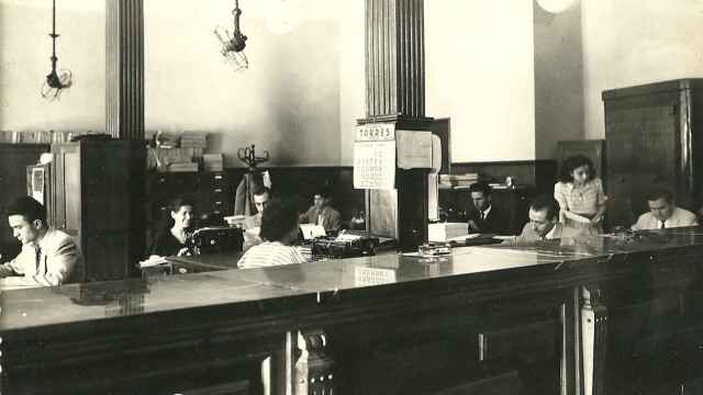 Trabajadores de la mutua Solimat en el año 1949.